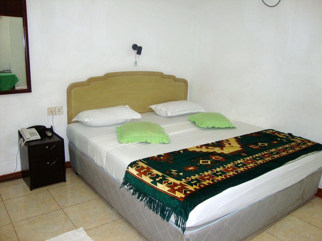 Green Park Beach Hotel Trincomalee Cameră foto